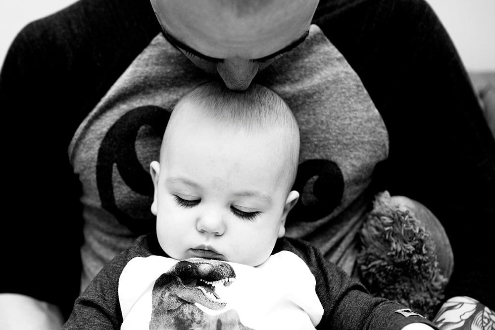 Toledo Ohio Baby Photography father kissing son close photo by cynthia dawson photography 