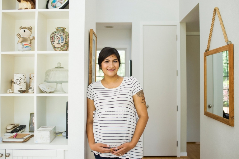 Toledo Lifestyle Maternity Photographer portrait of a pregnant woman photo by Cynthia Dawson Photography