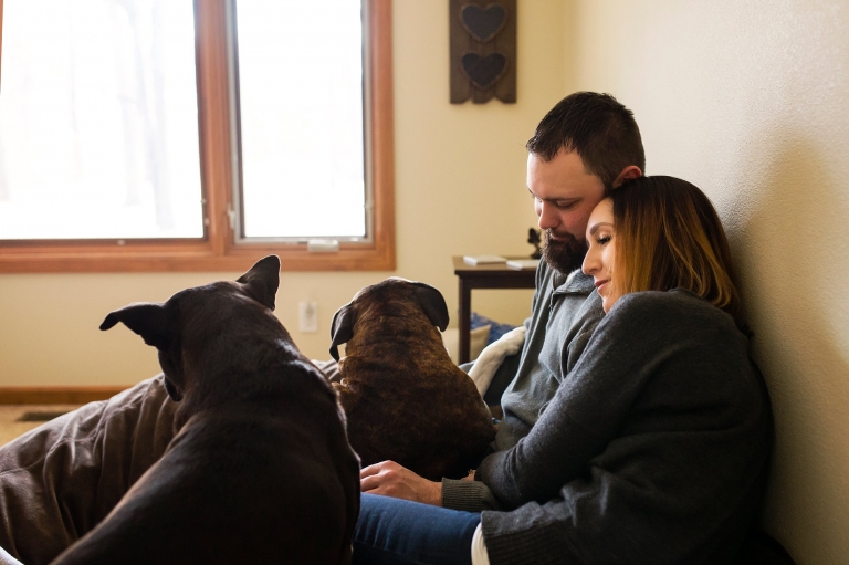 toledo ohio couple photographer couple at home with dogs photo by cynthia dawson photography