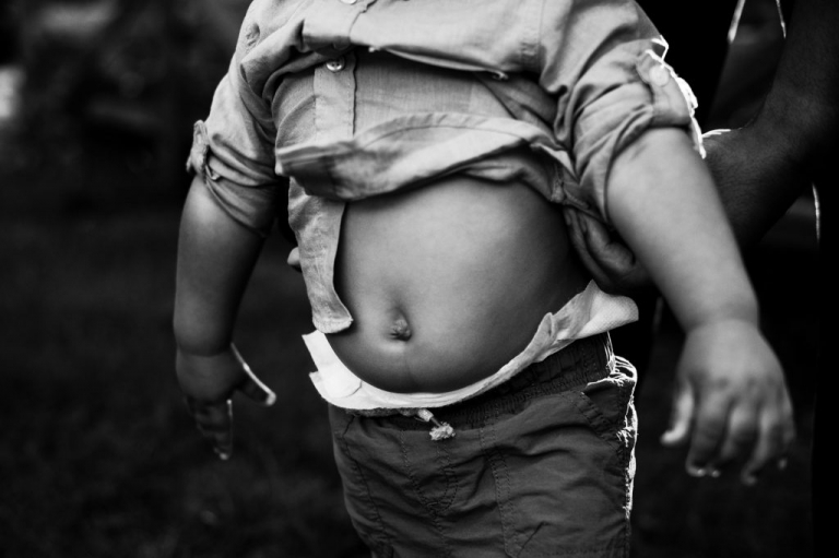 Family Photographer Perrysburg Ohio toddler belly photo by Cynthia Dawson Photography