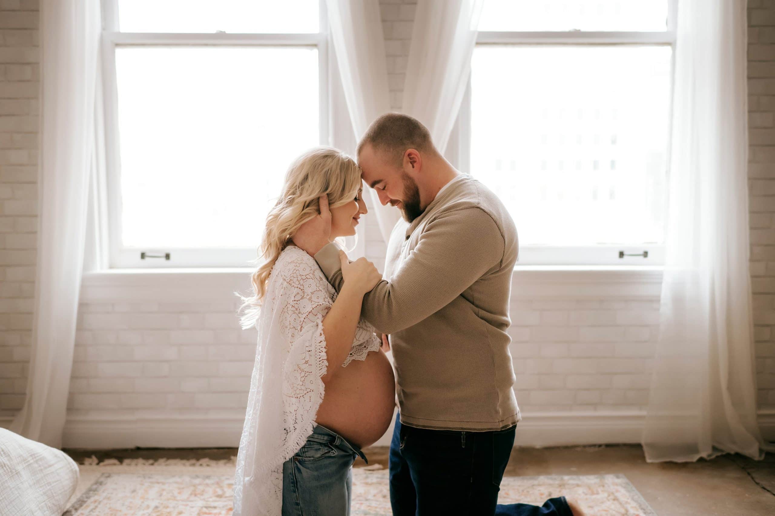 Emotive Maternity Photography in Toledo