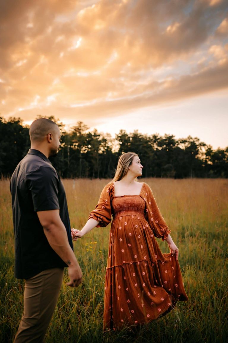 maternity session at oak openings in ohio