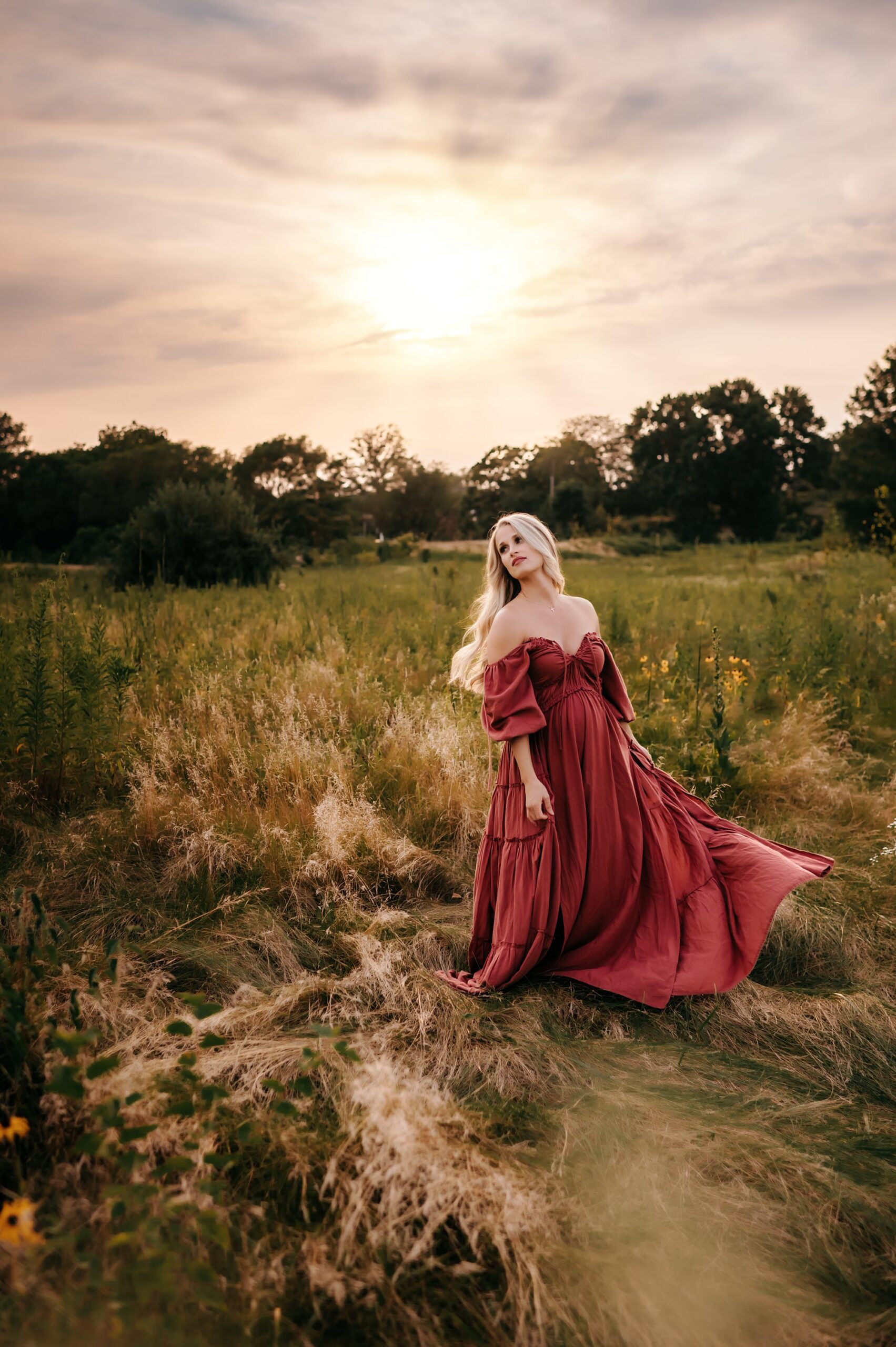 Outdoor Maternity Photoshoot in Toledo