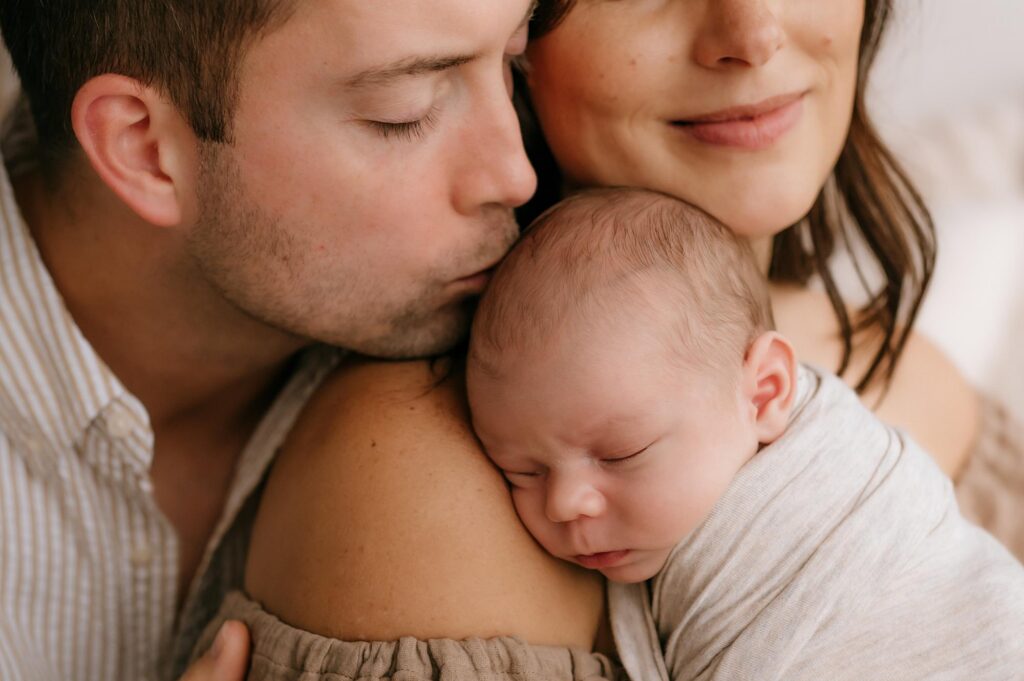 toledo ohio newborn photographer 