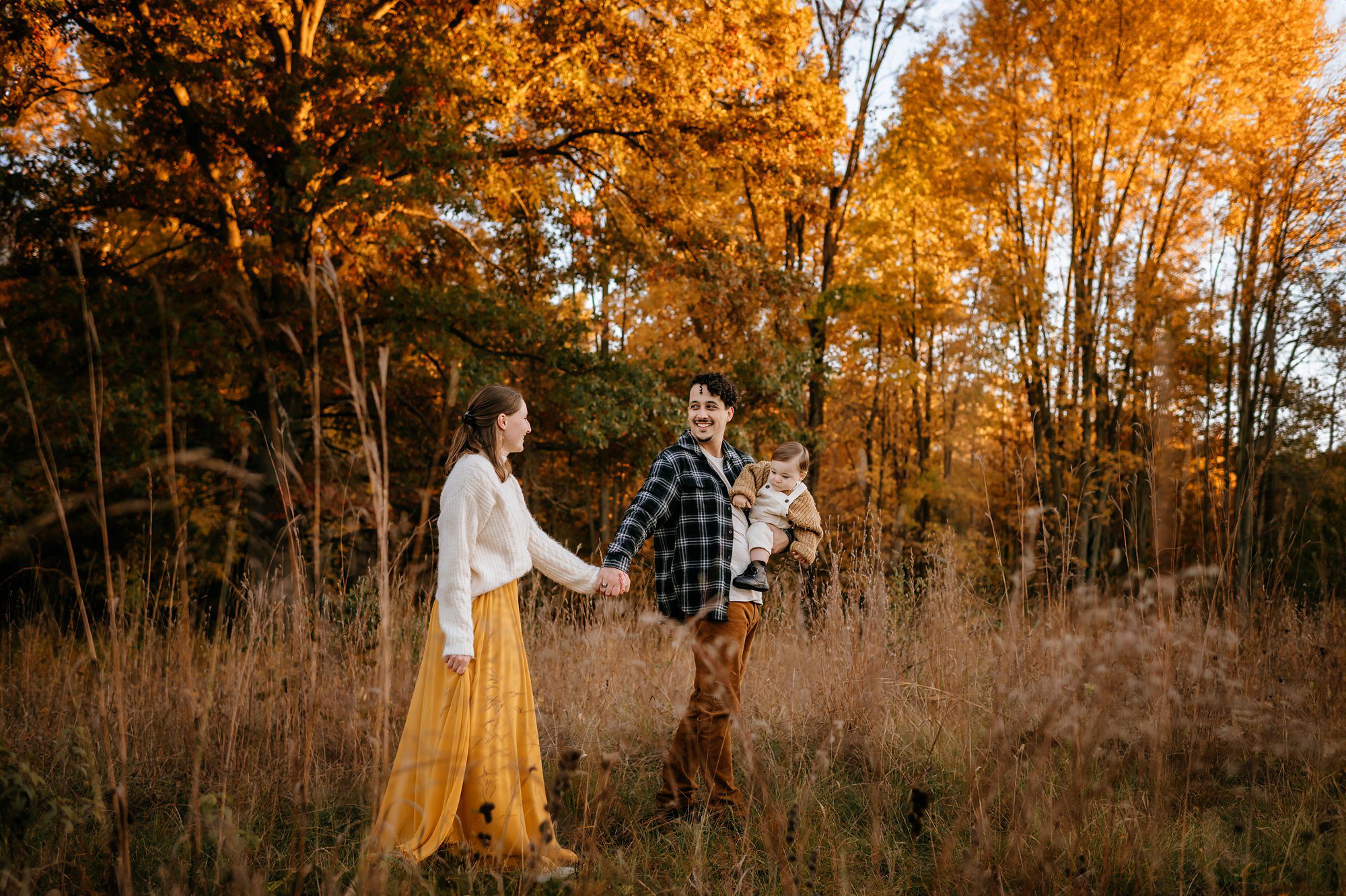 fall family photographer in Toledo, ohio